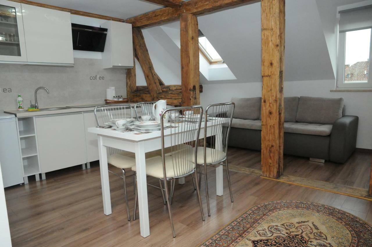 Apartamenty Kamienica Мронгово Екстер'єр фото